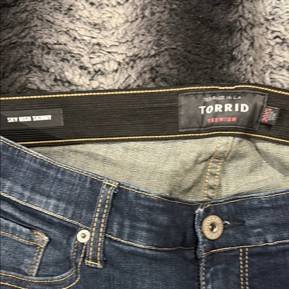 Torrid Sky High Skinny Jeans size 20 xs